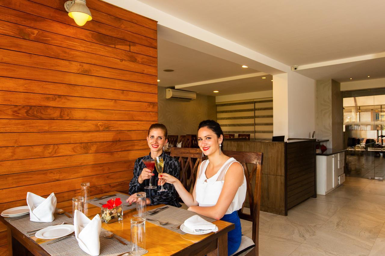 The Fern Residency, Miramar Hotell Panaji Eksteriør bilde